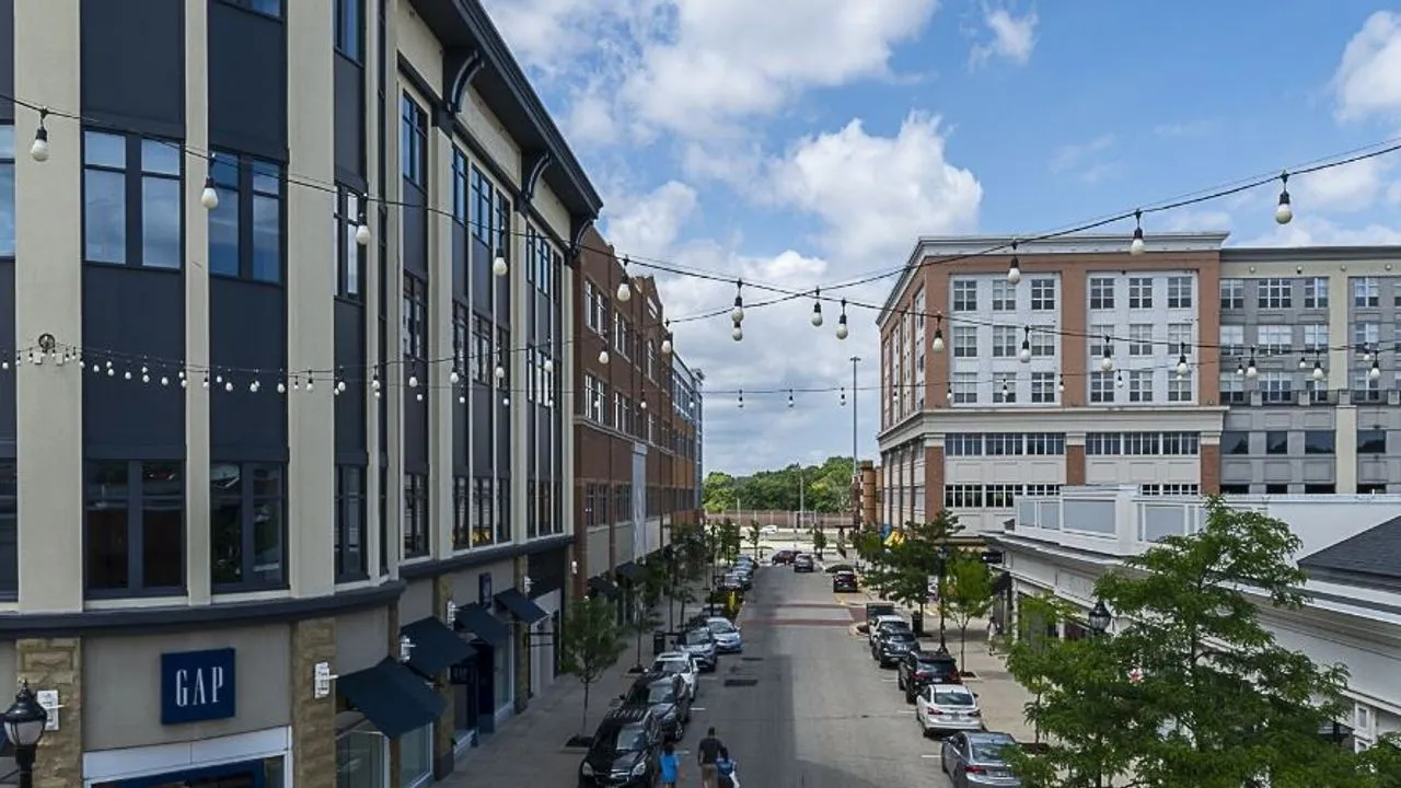 Glendale, WI
